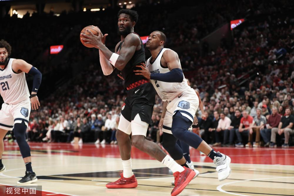 通过引入 通过引入