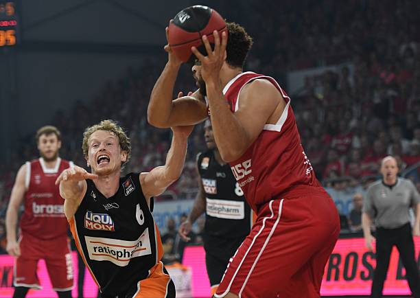 够在总分上 够在总分上