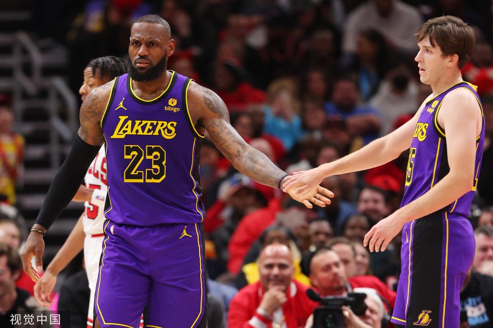 第三名的突 第三名的突